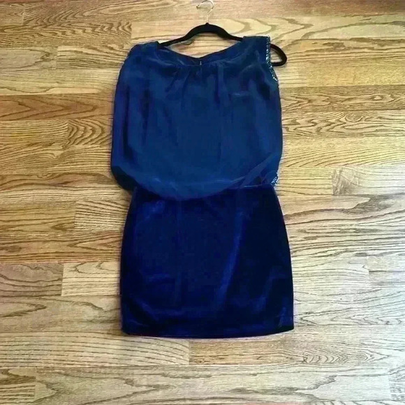 Cache Dresses & Skirts - Cache navy blue cocktail dress